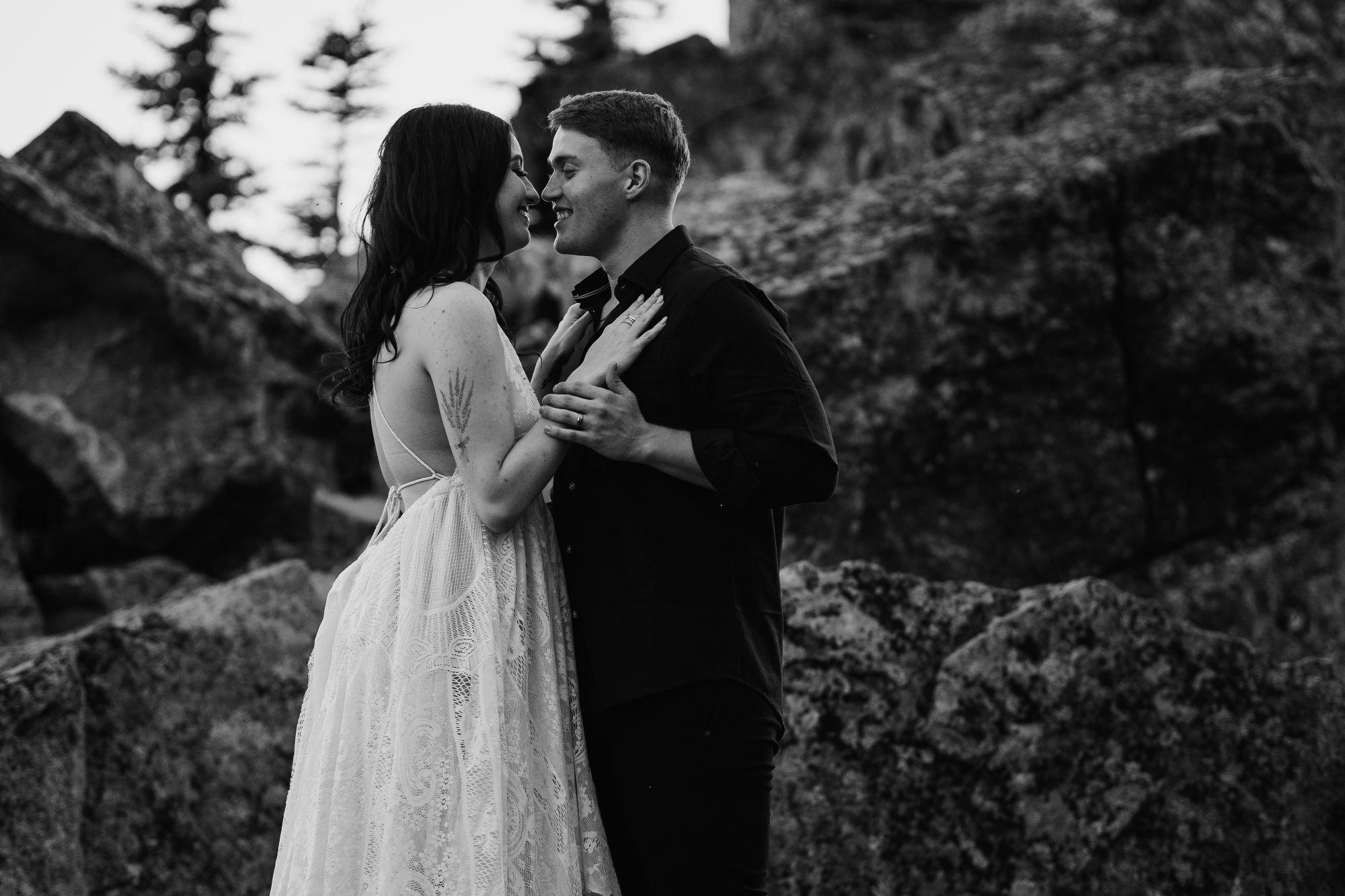 carousel-hero-element image-0