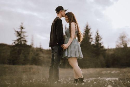 mobile - carousel-hero-element image-5