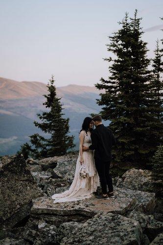 mobile - carousel-hero-element image-3